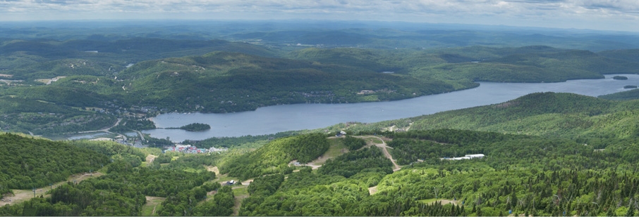 Photo du Mont Tremblant avec vue du Pinoteau